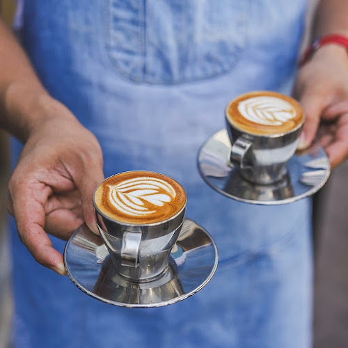 Friends Avenue Cafe JLT - Dubai