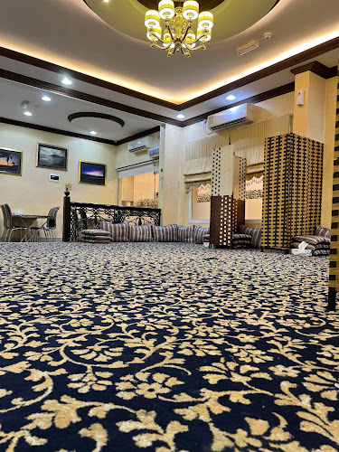 Rughaylat Rd - Saih Alkhor Suburb - Sharjah