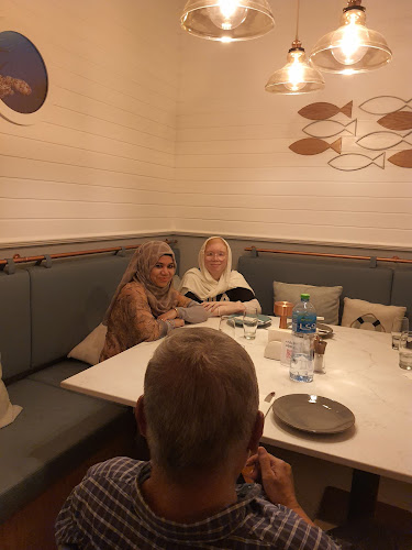 Airport Rd - Al Mushrif - W24 02 - Abu Dhabi