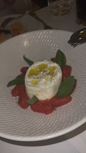 The Artisan Dubai - Hospitality and gastronomy