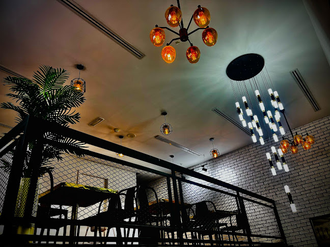 Opinii despre Saalat Al Shay Cafe în Sharjah - Hospitality and gastronomy