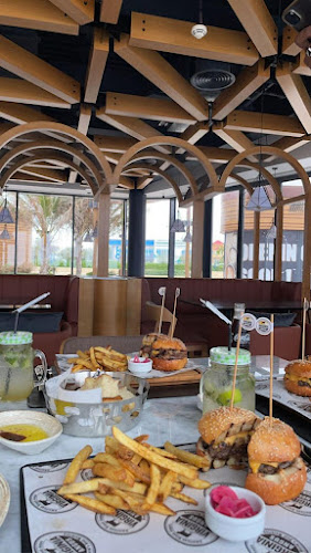 423 Al Muntazah St - Al Muntazah - Al Heerah Suburb - Sharjah