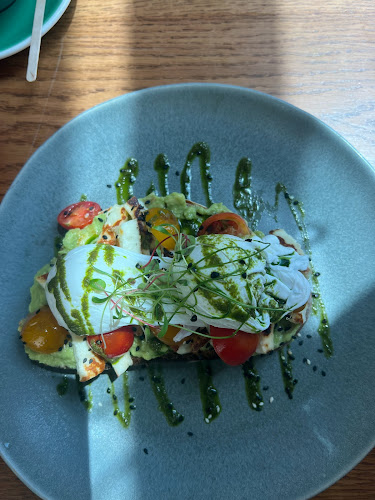 Friends Avenue Cafe JLT - Dubai