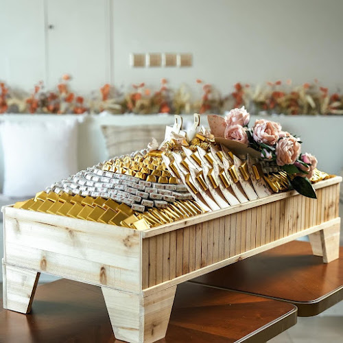 Labelle Chocolates & Flowers - Al Shamkha - Abu Dhabi