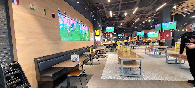 Buffalo Wild Wings - Mirdif City Centre - Hospitality and gastronomy