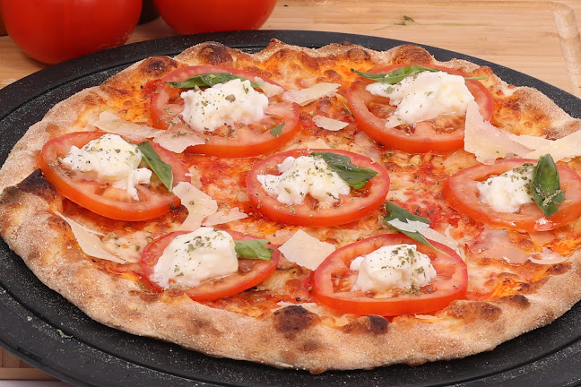 La Deliziosa Pizzeria Restaurant Al Danah - Abu Dhabi