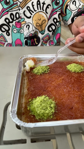 Opinii despre حلويات ابسيس (Ibsais Sweets) în Abu Dhabi - Hospitality and gastronomy