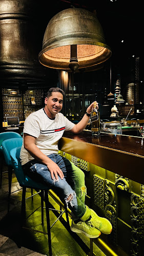 The Bollywood Bronx - Hospitality and gastronomy