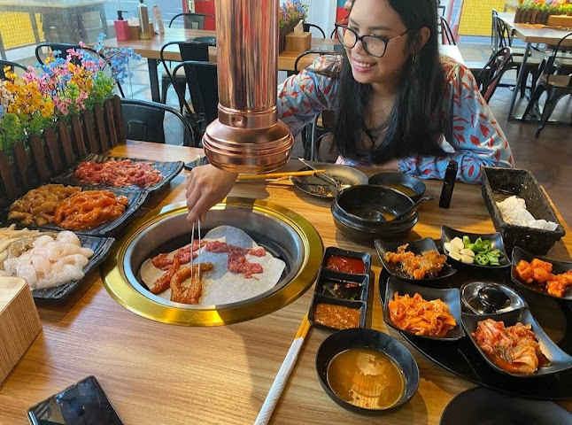 Mukbang Shows Restaurant Korean BBQ and Seafood - Electra Branch - Abu Dhabi