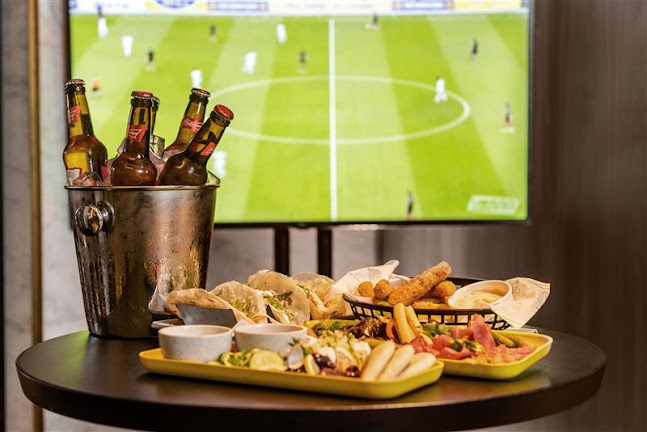 H Bar - Hospitality and gastronomy