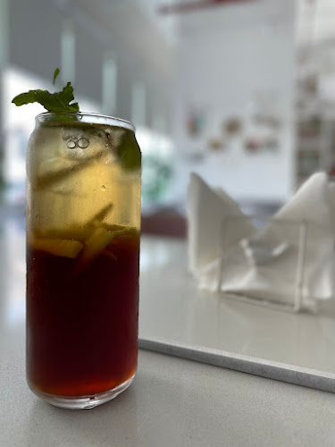 Comentarii opinii despre Kefi Books, Board Games & Cafe