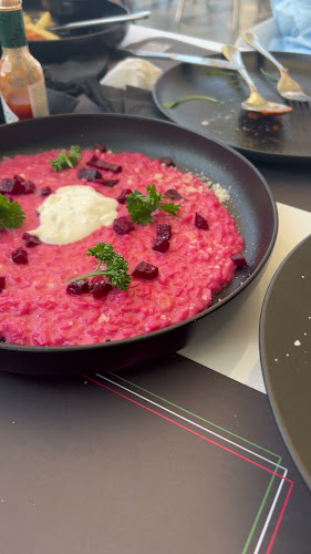 Opinii despre Eataliano Restaurant în Ajman - Hospitality and gastronomy