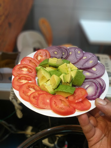 Comentarii opinii despre Al ashbal cafeteria