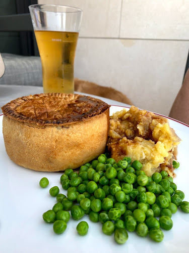 Opinii despre The Duck Hook în Dubai - Hospitality and gastronomy