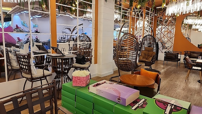 Opinii despre Barneys Gourmet Restaurant în Abu Dhabi - Hospitality and gastronomy