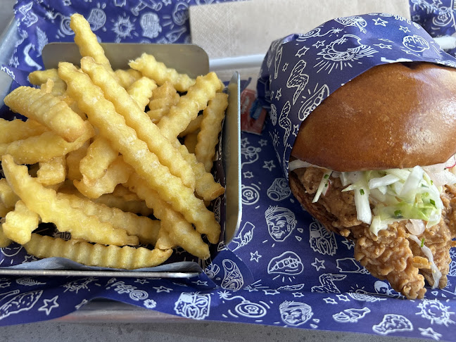 6CFR+3C4 - 2 78th St - Mirdif - Dubai