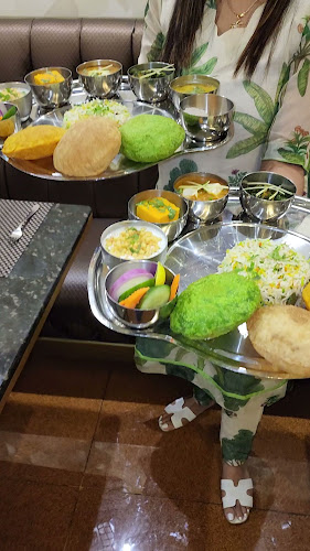 Opinii despre Vega by Puranmal în Dubai - Hospitality and gastronomy