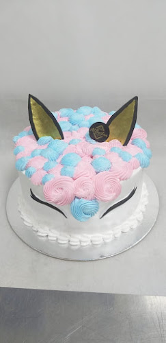 Comentarii opinii despre Al Bustan Bakery & Sweets LLC