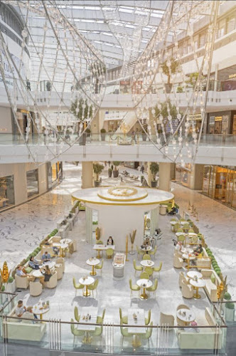 Opinii despre Ladurée Dubai Mall Extension în Dubai - Hospitality and gastronomy