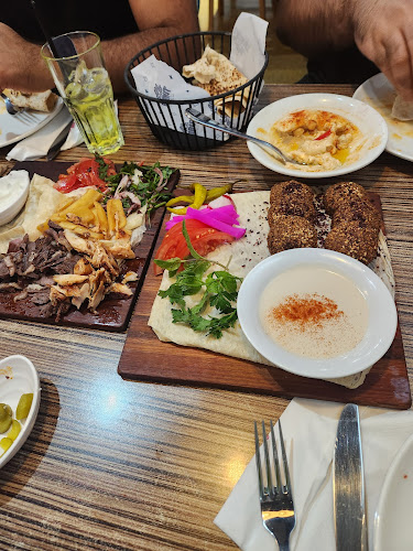 Opinii despre Allo Beirut - Hessa Street în Dubai - Hospitality and gastronomy