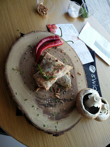 Opinii despre S'wich Head Office în Dubai - Hospitality and gastronomy