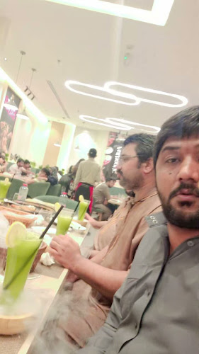 Opinii despre Yasir broast Rolla BR în Sharjah - Hospitality and gastronomy