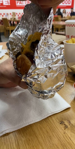 Five Guys Festival City Mall - Hospitality and gastronomy