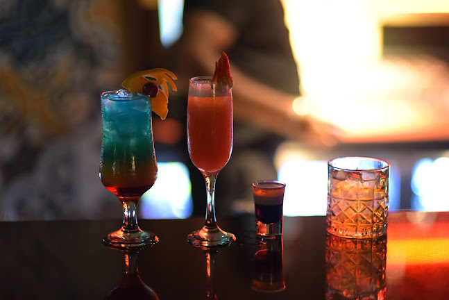 Opinii despre El Barrio Russian Night Club în Dubai - Hospitality and gastronomy