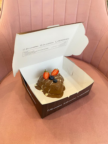 Opinii despre دكتور كوكيز الفجيرة Dr. Cookies Fujairah în Fujairah - Hospitality and gastronomy