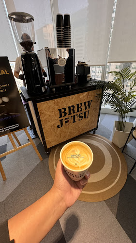 Opinii despre BrewJitsu Speciality Cafe în Abu Dhabi - Hospitality and gastronomy