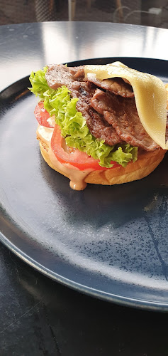 Tea Break Cafe - Hospitality and gastronomy