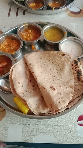 Opinii despre GEETAR RESTAURANT în Sharjah - Hospitality and gastronomy