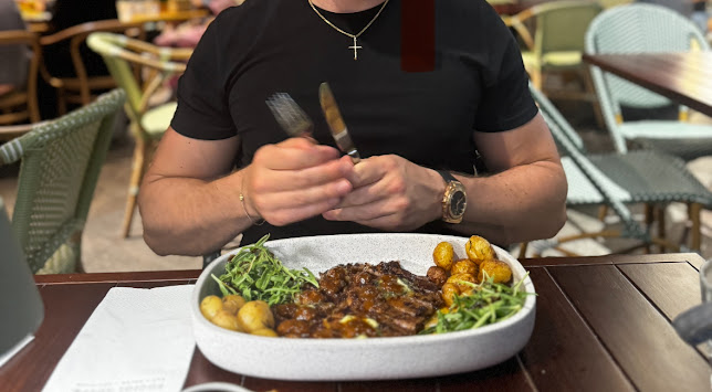 Social House - Hospitality and gastronomy