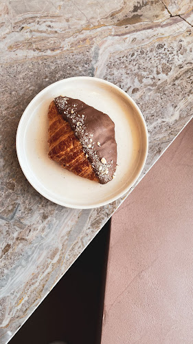 Al Tufail Bin Malik St - Hayawa 4 - Sharjah