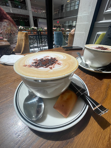 PAUL Bakery & Restaurant - Abu Dhabi