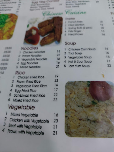 Food Village Restaurant - Dubai