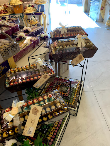 Labelle chocolates & flowers Khalifa - Abu Dhabi