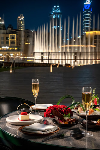 1 Sheikh Mohammed bin Rashid Blvd - Downtown Dubai - Dubai