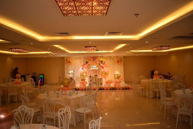 Al Miqat Restaurant - Al Nasserya - Sharjah