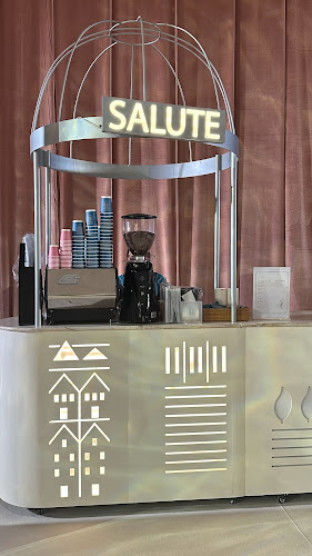 Comentarii opinii despre Salute /سالوت