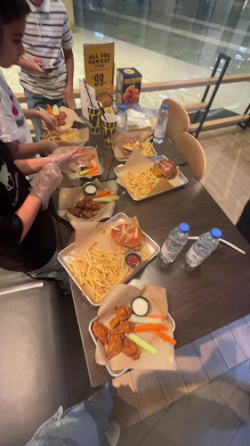 Buffalo Wild Wings - Mirdif City Centre - Hospitality and gastronomy