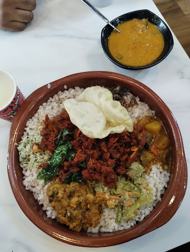 Fresh Palace Kanjikada Restaurant