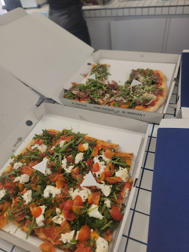 Kite beach - 1 35A St - Umm Suqeim First - Jumeirah 3 - Dubai