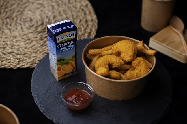 Off The Hook Seafood Restaurant - Al Manar Mall, RAK - Ras Al-Khaimah