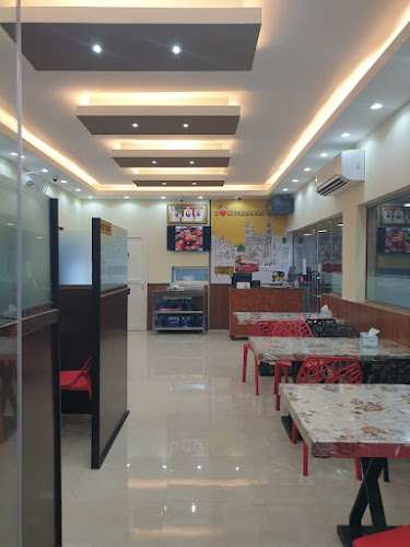 (Near Rolla Park, Behind Rolla sqare hotel) - Al Ghuwair - Hay Al Gharb - Sharjah