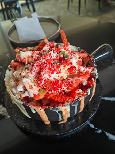 Dar Wasal Mall - Al Wasl - Dubai