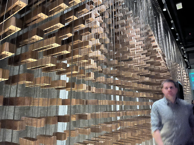 Comentarii opinii despre Clap Dubai