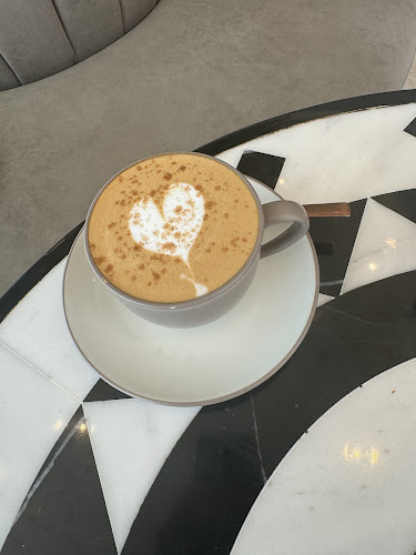 Comentarii opinii despre Risen Café and Artisanal Bakery, Dubai Marina