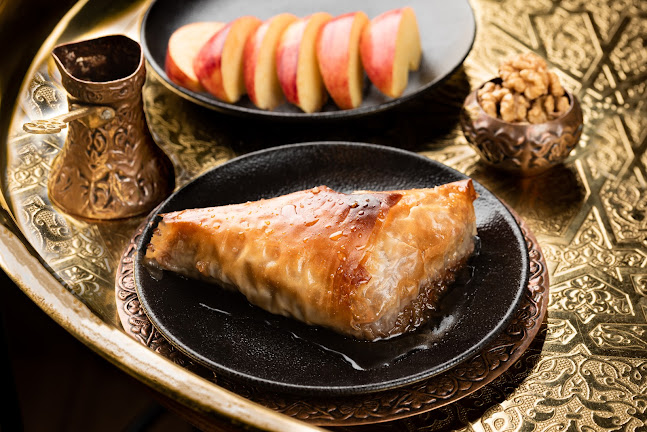 Comentarii opinii despre Bosnian House Abu Dhabi Marsa al Bateen البيت البوسني ابوظبي مرسى البطين