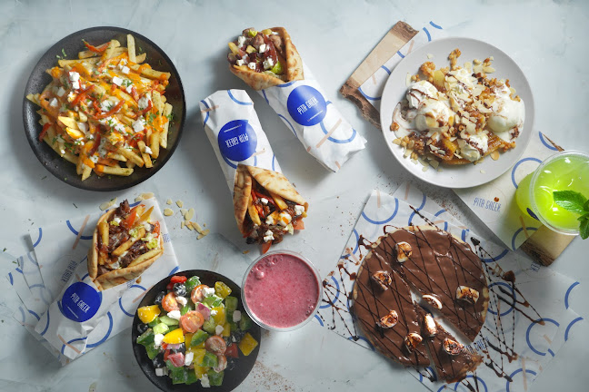 Sheikh Mohammed bin Rashid Blvd - Downtown Dubai - Dubai